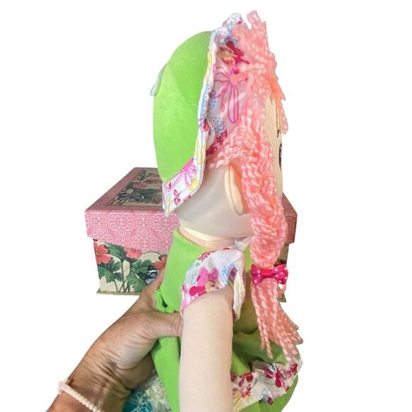 Playmaker Toys Lollipop 20 Inch Soft Plush Doll NWOT with Pink Hair Ages 3 & UP - Picture 4 of 7